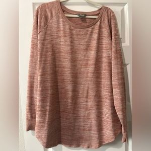 ✨SALE✨ Natural Reflections Heathered Salmon Sweater